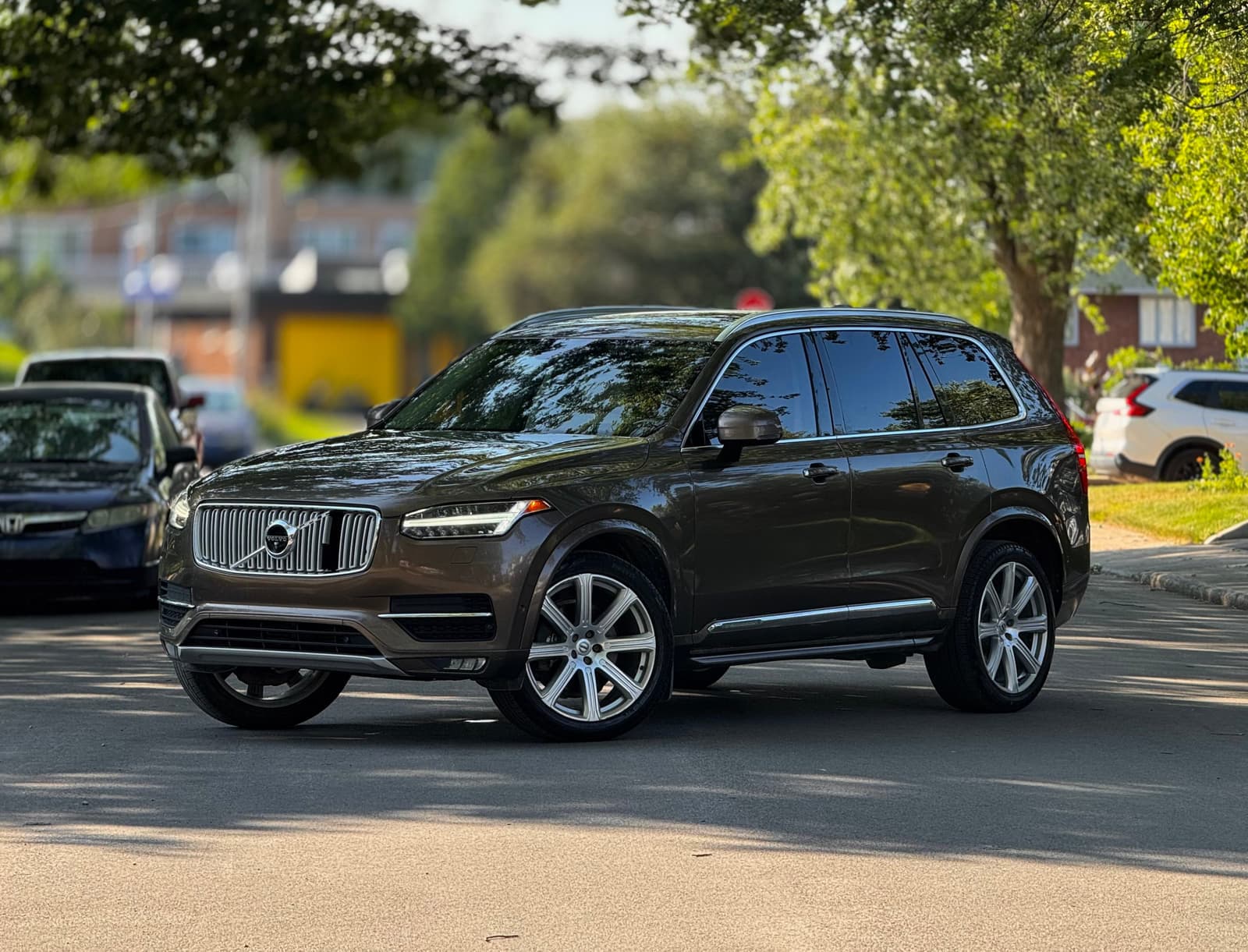 Volvo XC90 2016 - Image 1