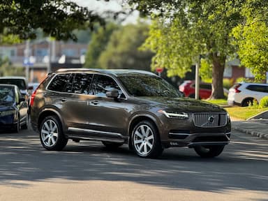 Volvo XC90 2016 - Thumbnail 3