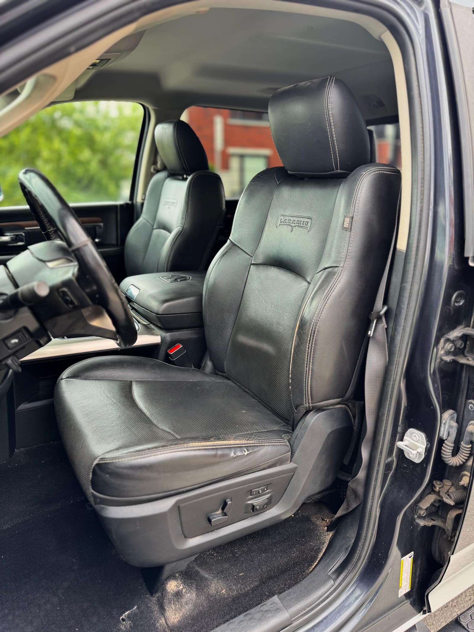 RAM 1500 2016 - Image 14