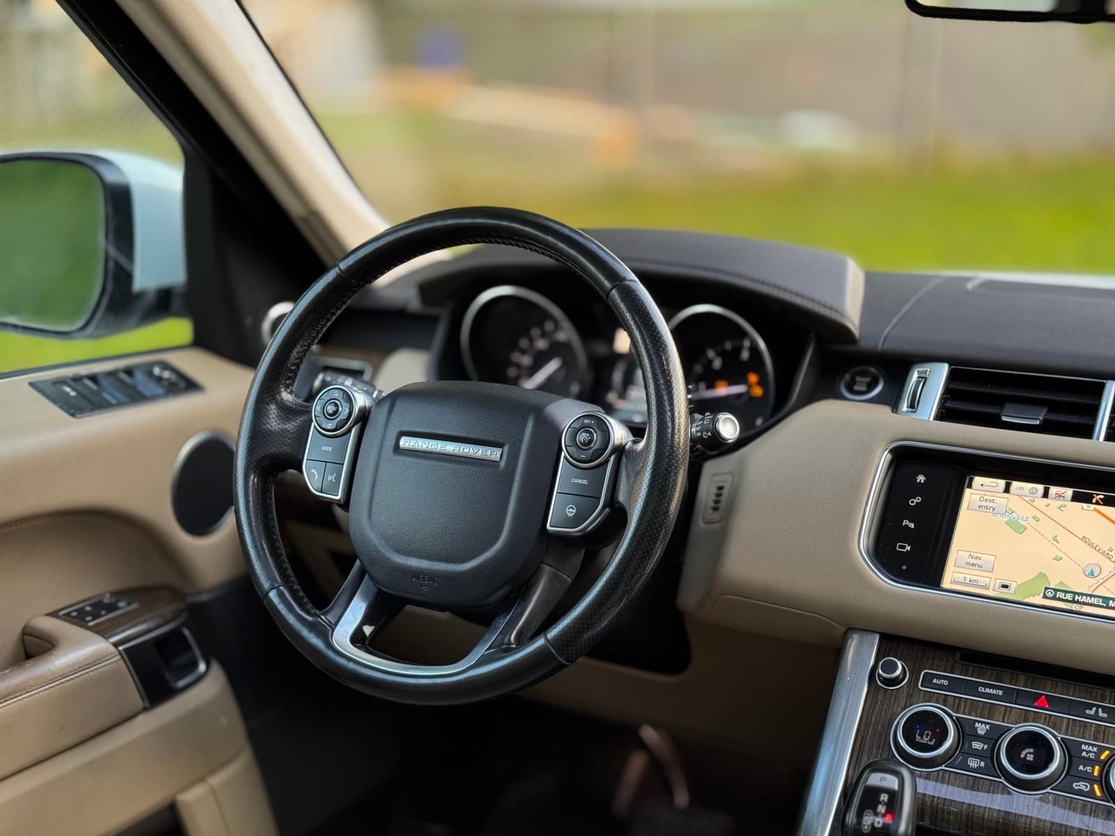 Land Rover Range Rover Sport 2016 - Image 19