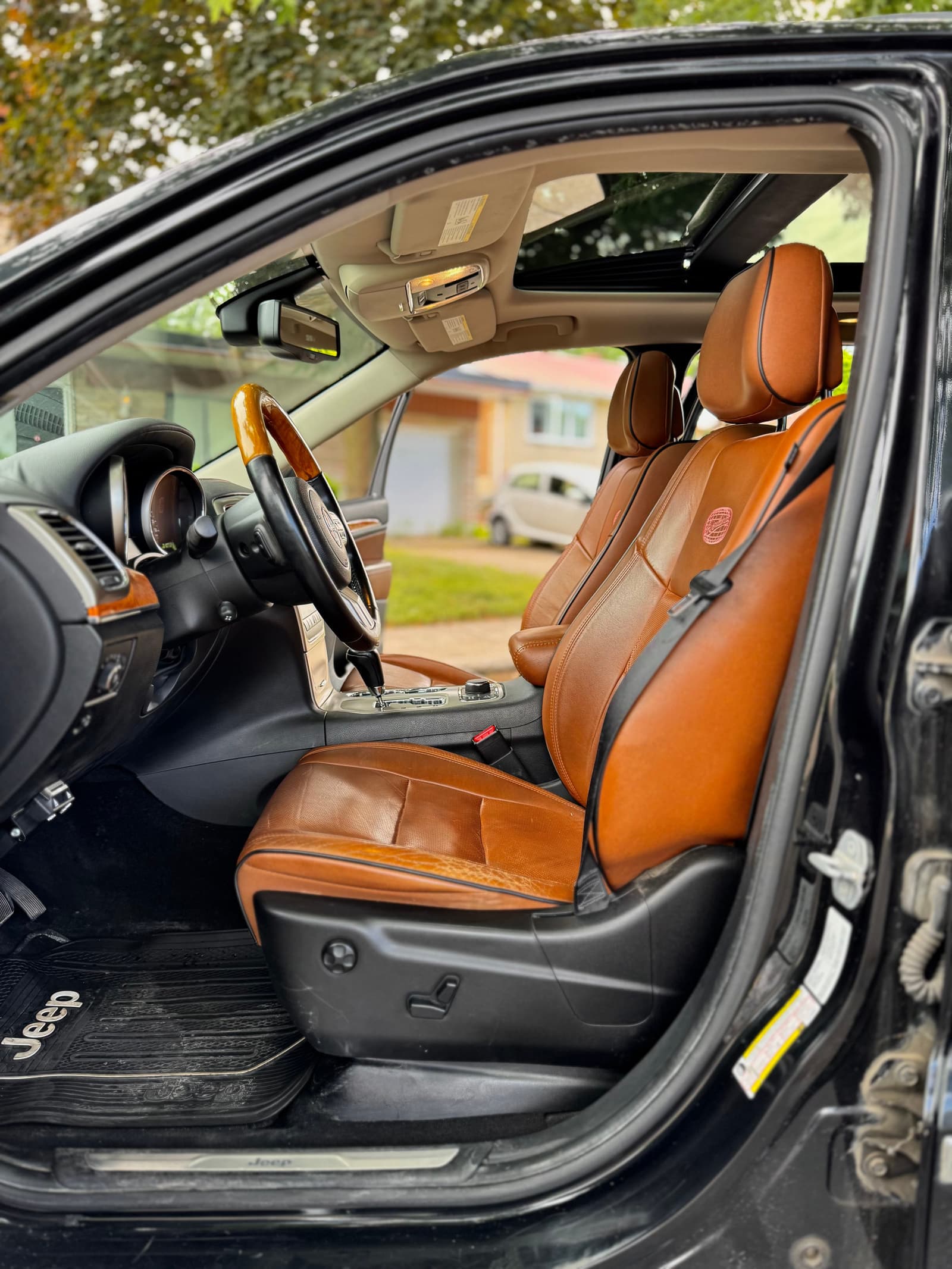 Jeep Grand Cherokee 2012 - Image 13