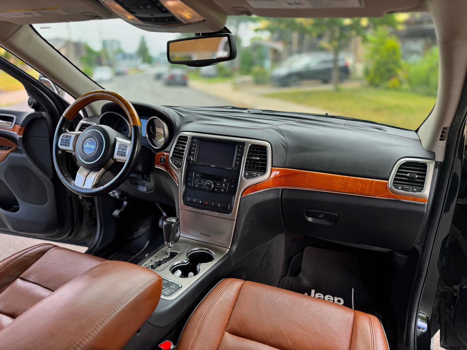 Jeep Grand Cherokee 2012 - Image 20