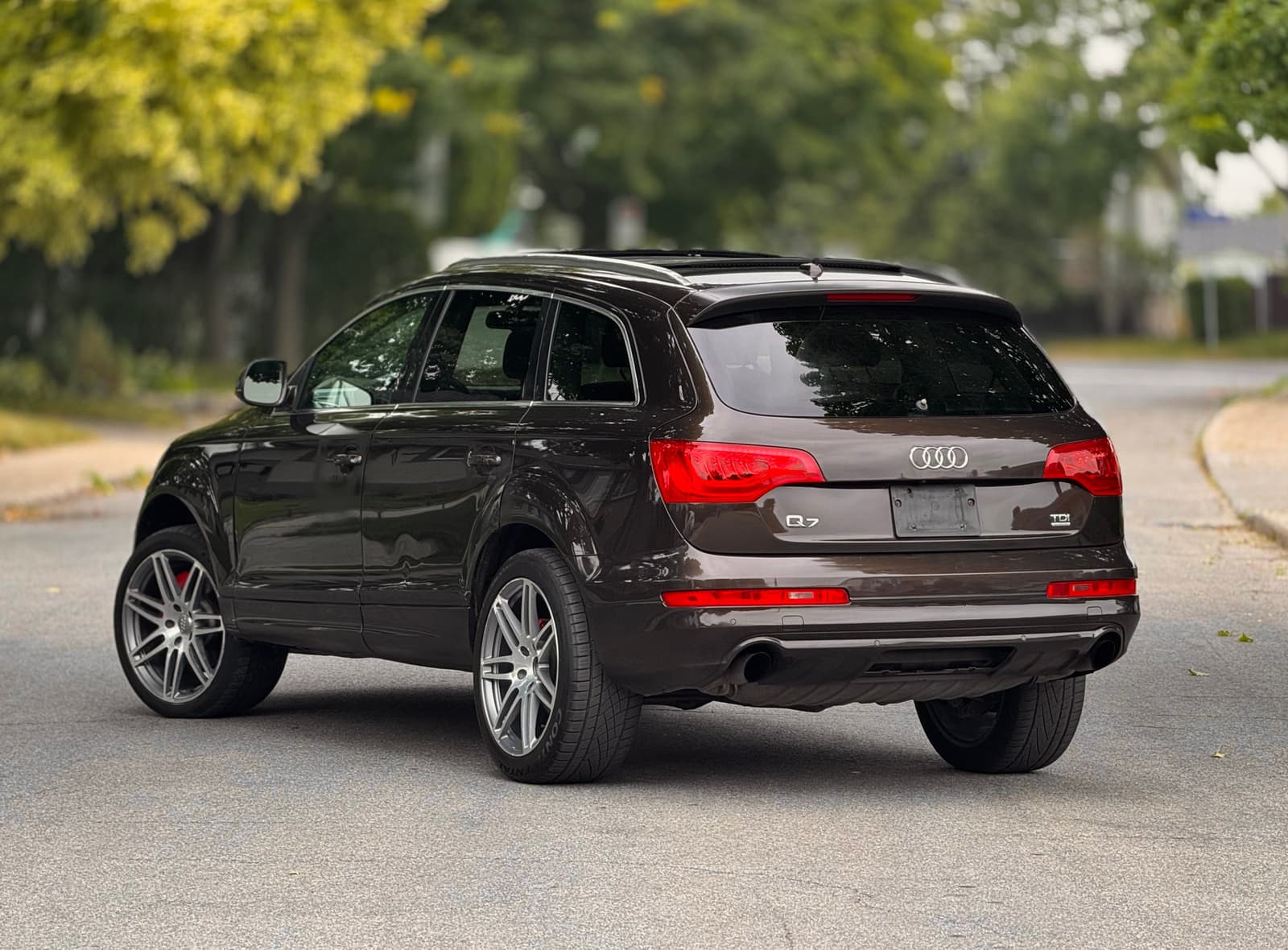 Audi Q7 2010 - Image 7