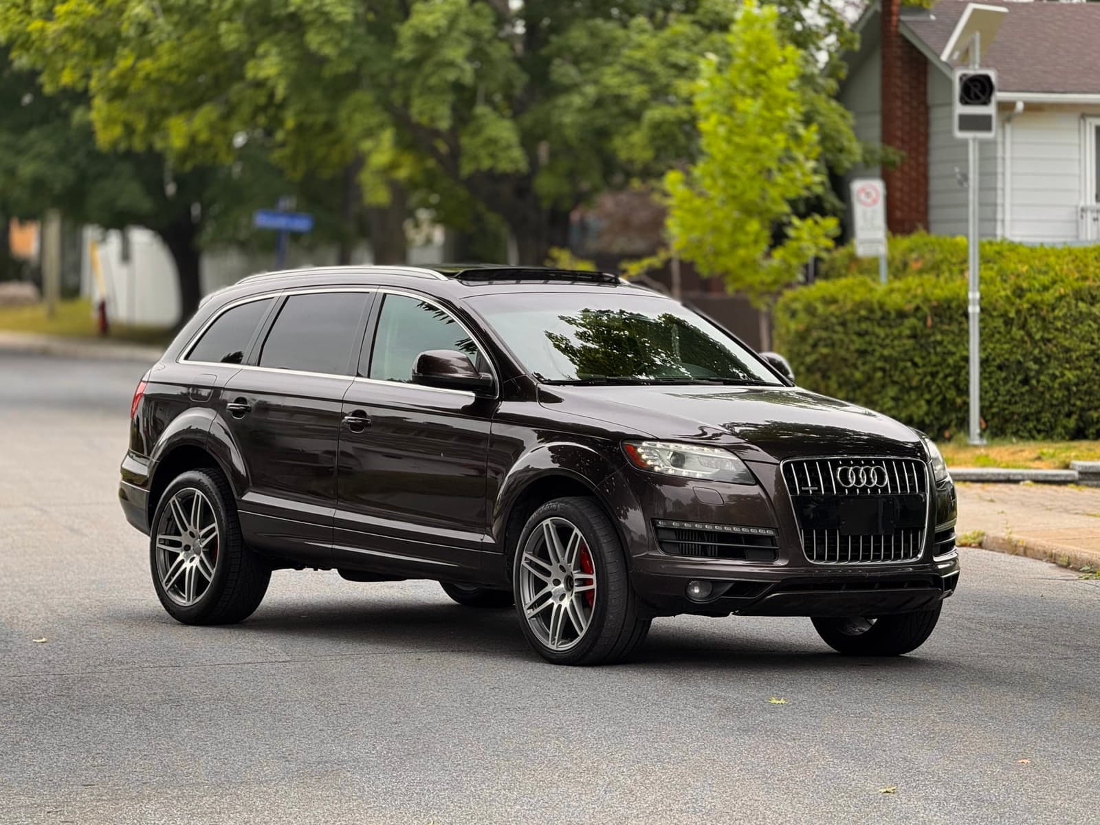 Audi Q7 2010 - Image 10