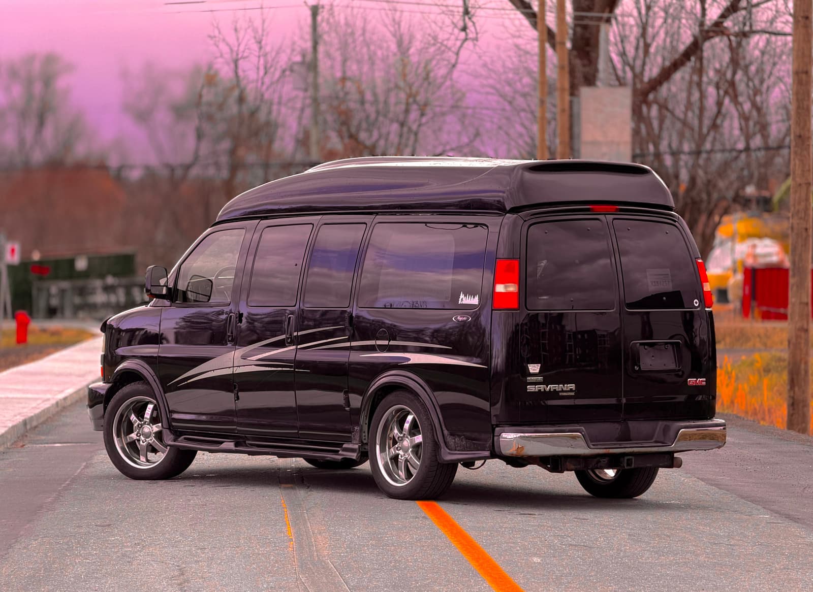 GMC Savana 2010 - Image 4