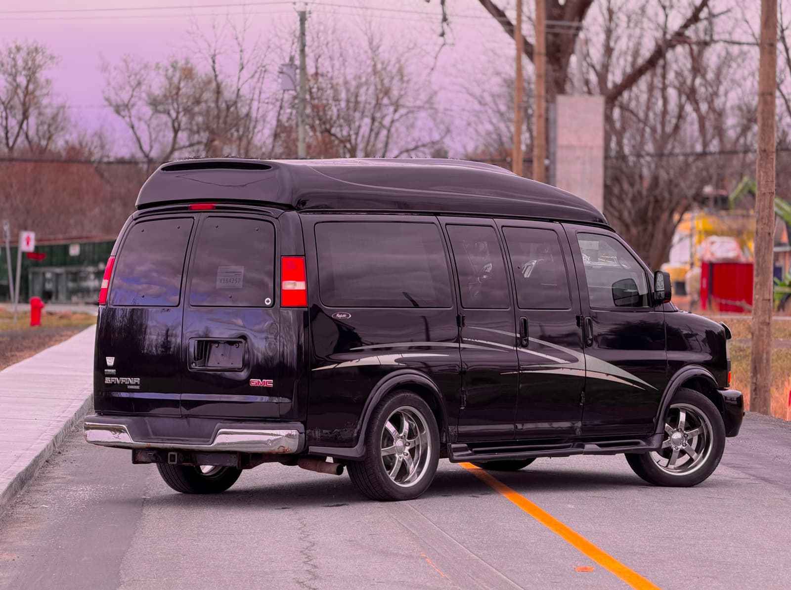 GMC Savana 2010 - Image 6