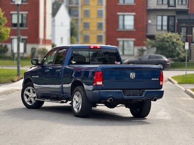 Dodge Ram 1500 2010 - Thumbnail 3