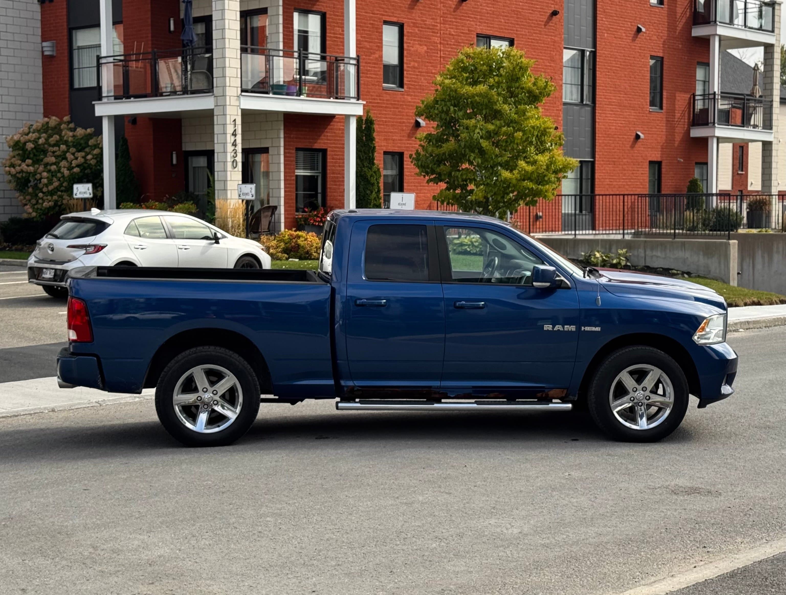 Dodge Ram 1500 2010 - Image 8