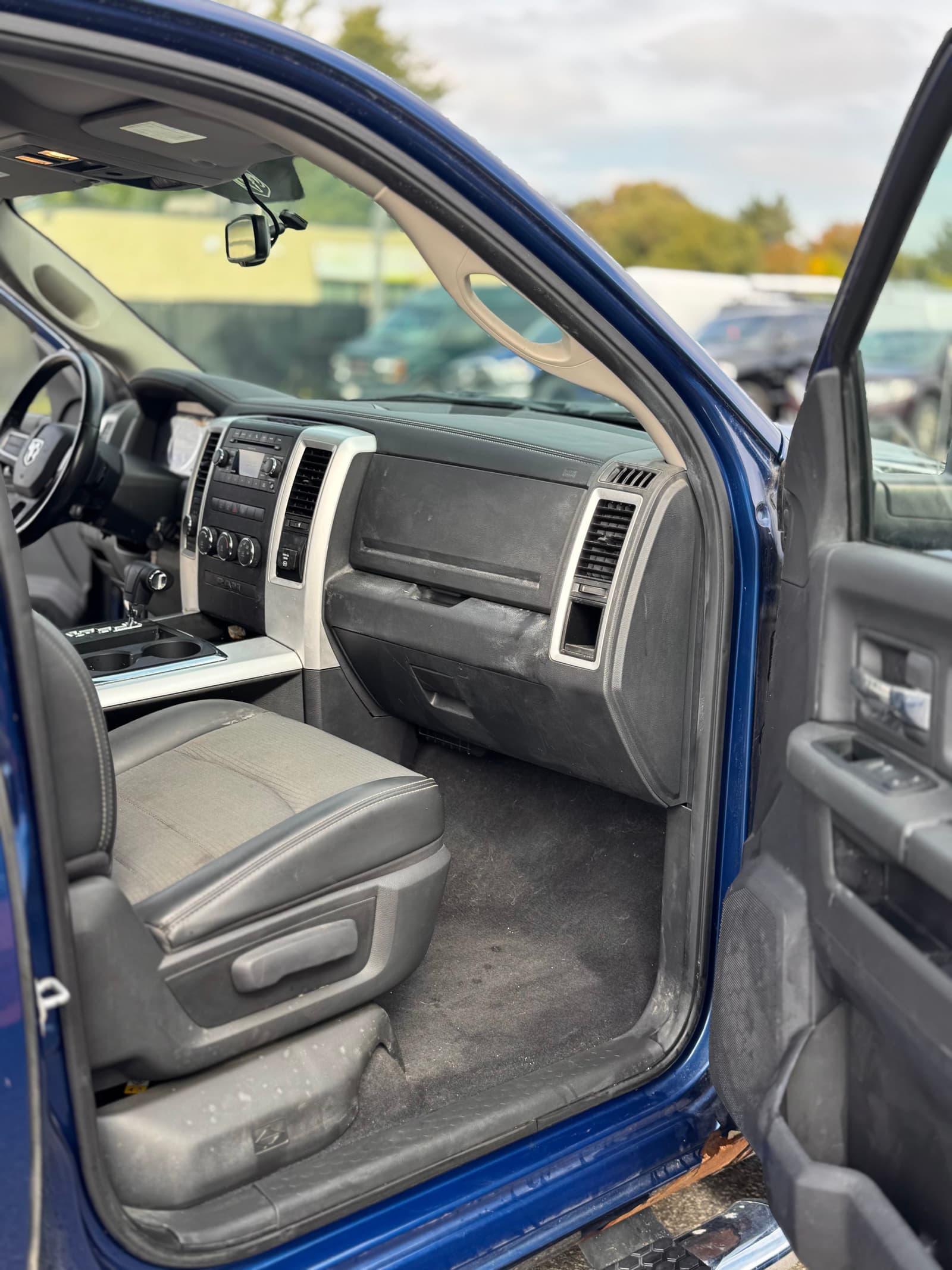 Dodge Ram 1500 2010 - Image 11