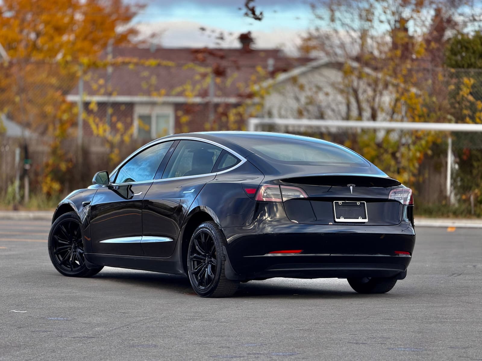 Tesla Model 3 2019 - Image 5