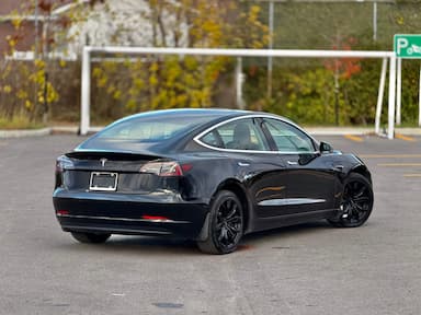 Tesla Model 3 2019 - Thumbnail 6