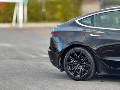 Tesla Model 3 2019 - Thumbnail 7