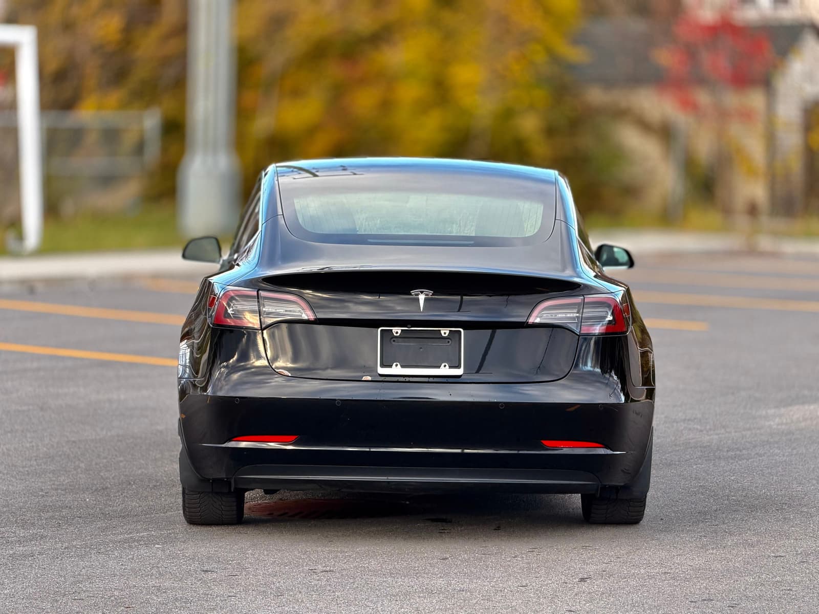 Tesla Model 3 2019 - Image 8
