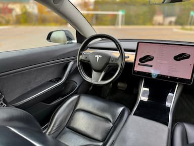 Tesla Model 3 2019 - Thumbnail 19