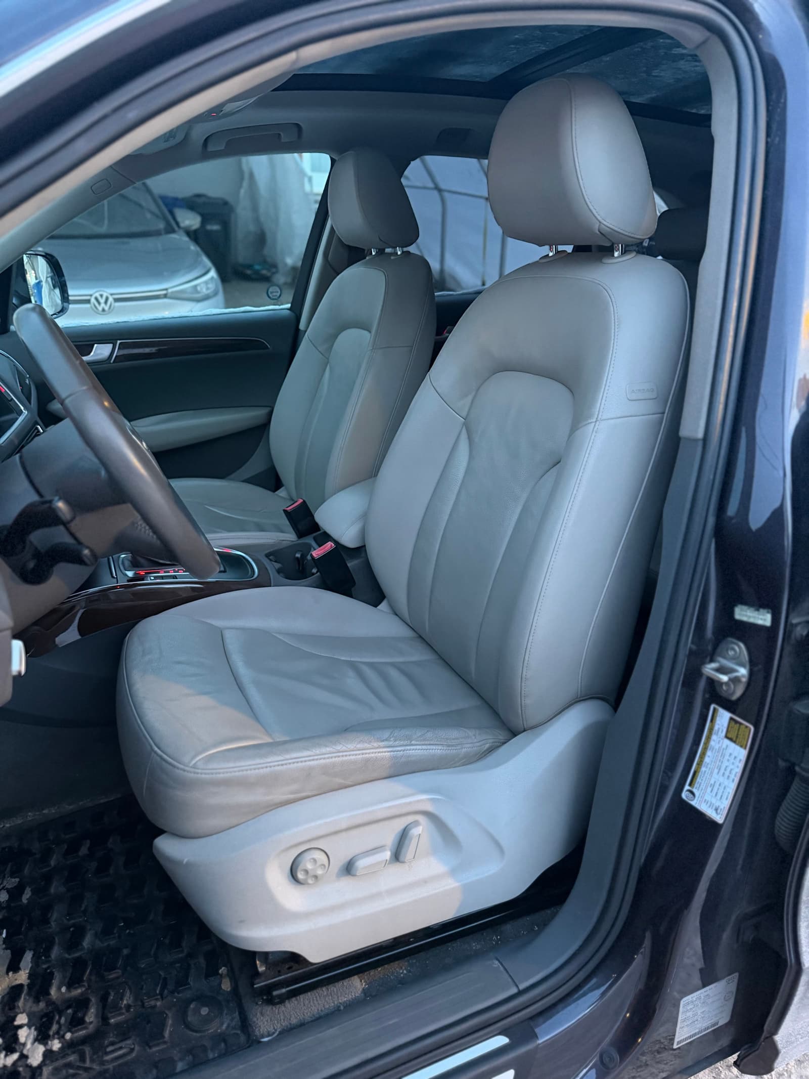 Audi Q5 2010 - Image 9