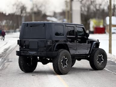 Jeep Wrangler Unlimited 2017 - Thumbnail 5