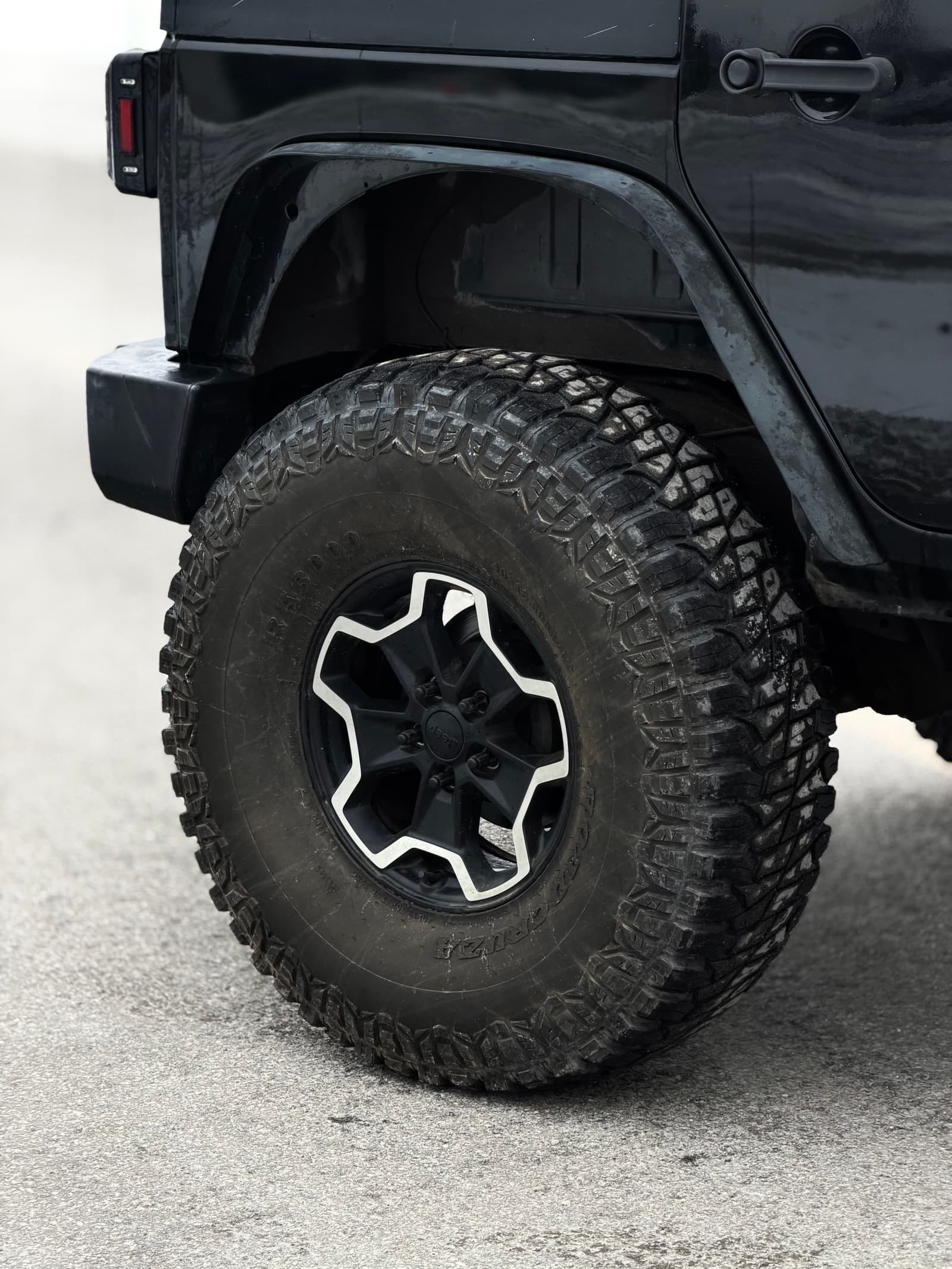 Jeep Wrangler Unlimited 2017 - Image 10