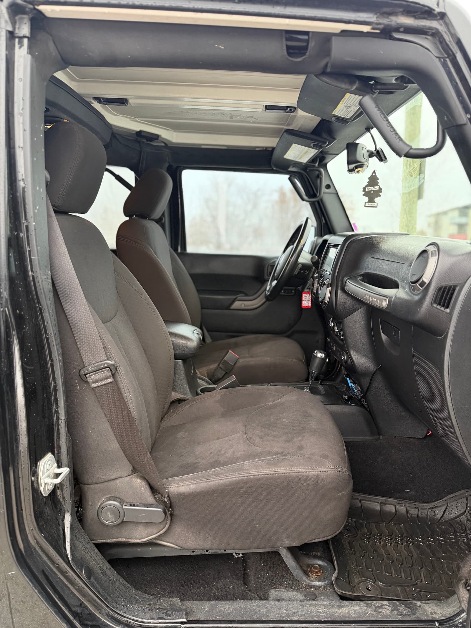 Jeep Wrangler Unlimited 2017 - Image 15