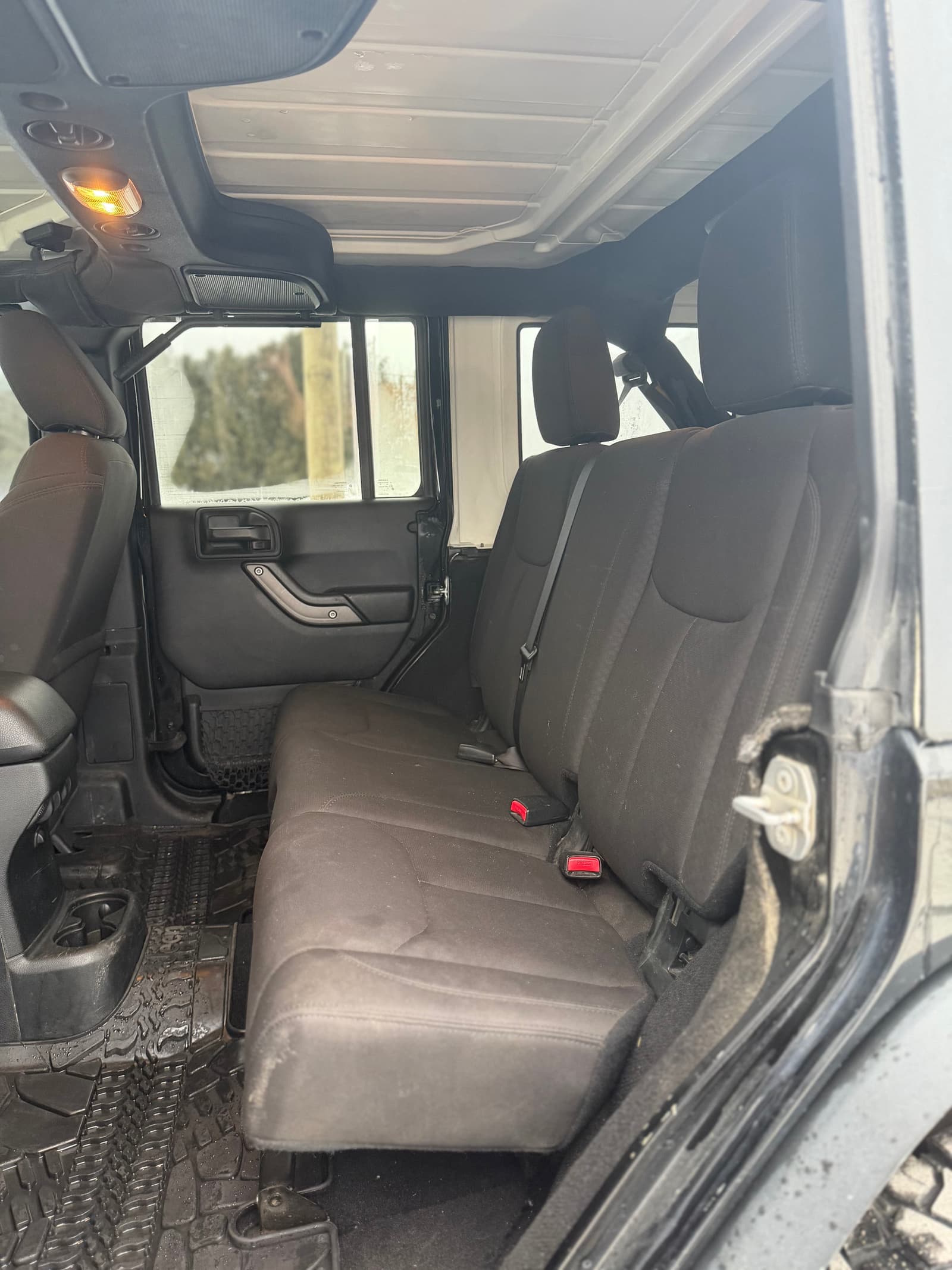 Jeep Wrangler Unlimited 2017 - Image 22