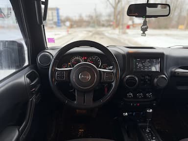 Jeep Wrangler Unlimited 2017 - Thumbnail 31