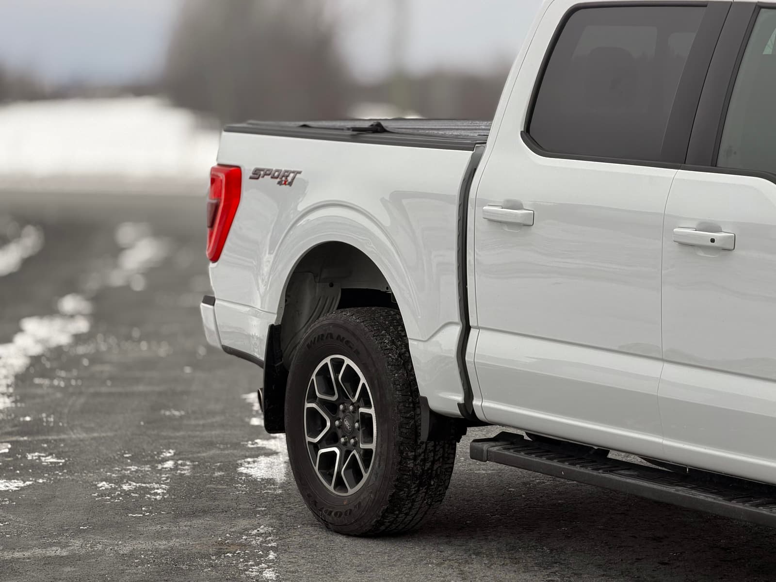 Ford F-150 2022 - Image 7