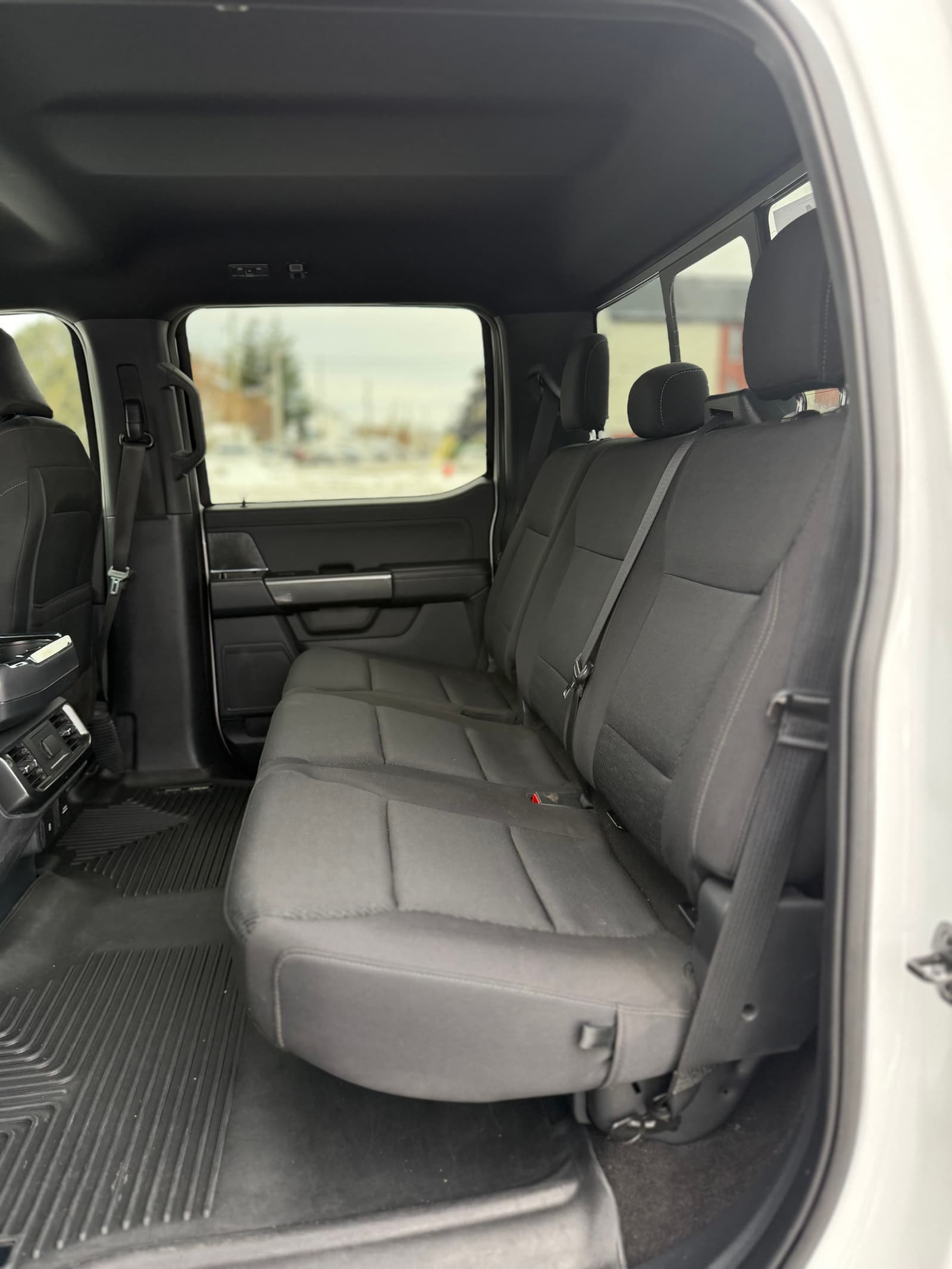 Ford F-150 2022 - Image 17