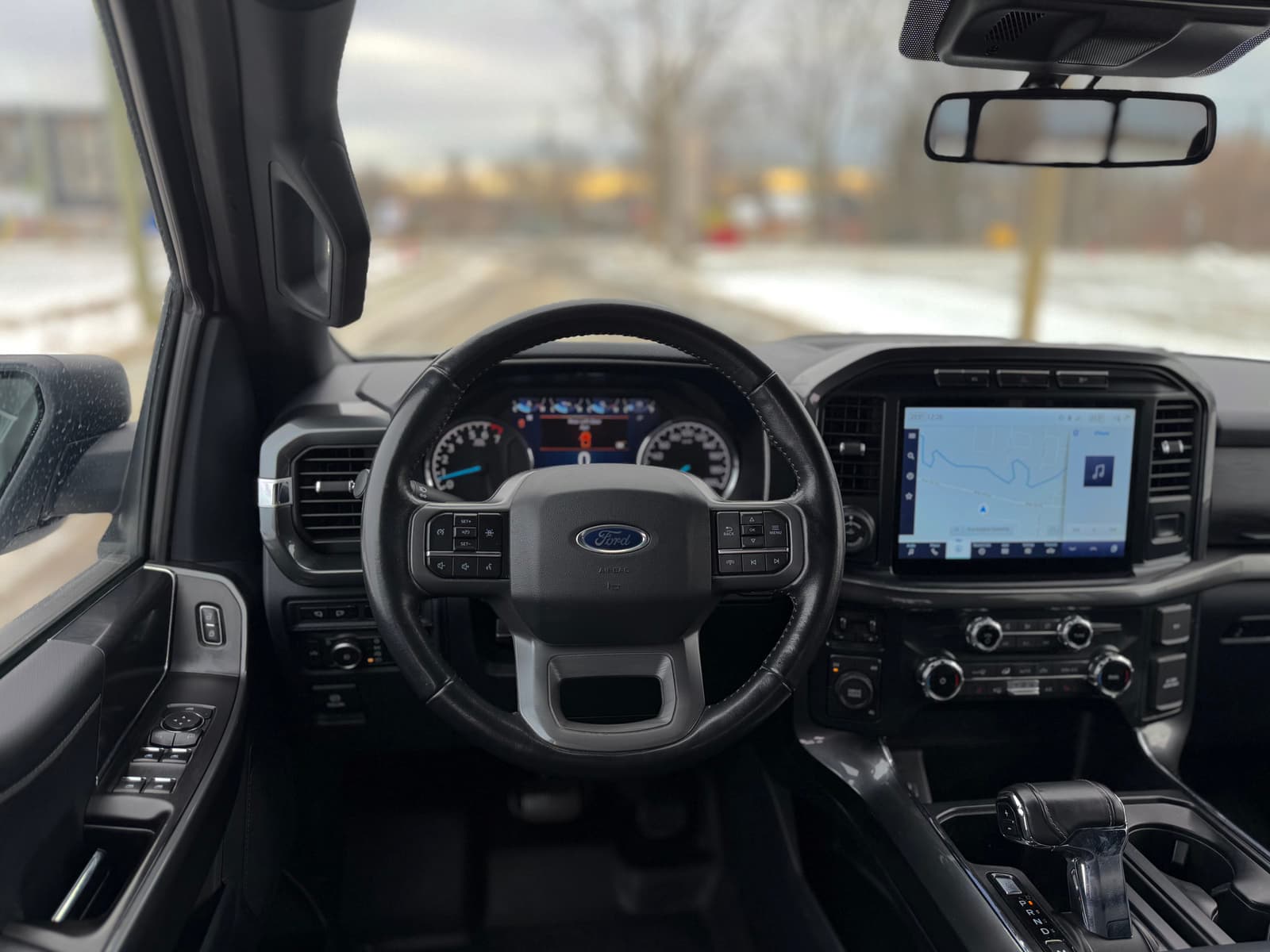 Ford F-150 2022 - Image 21