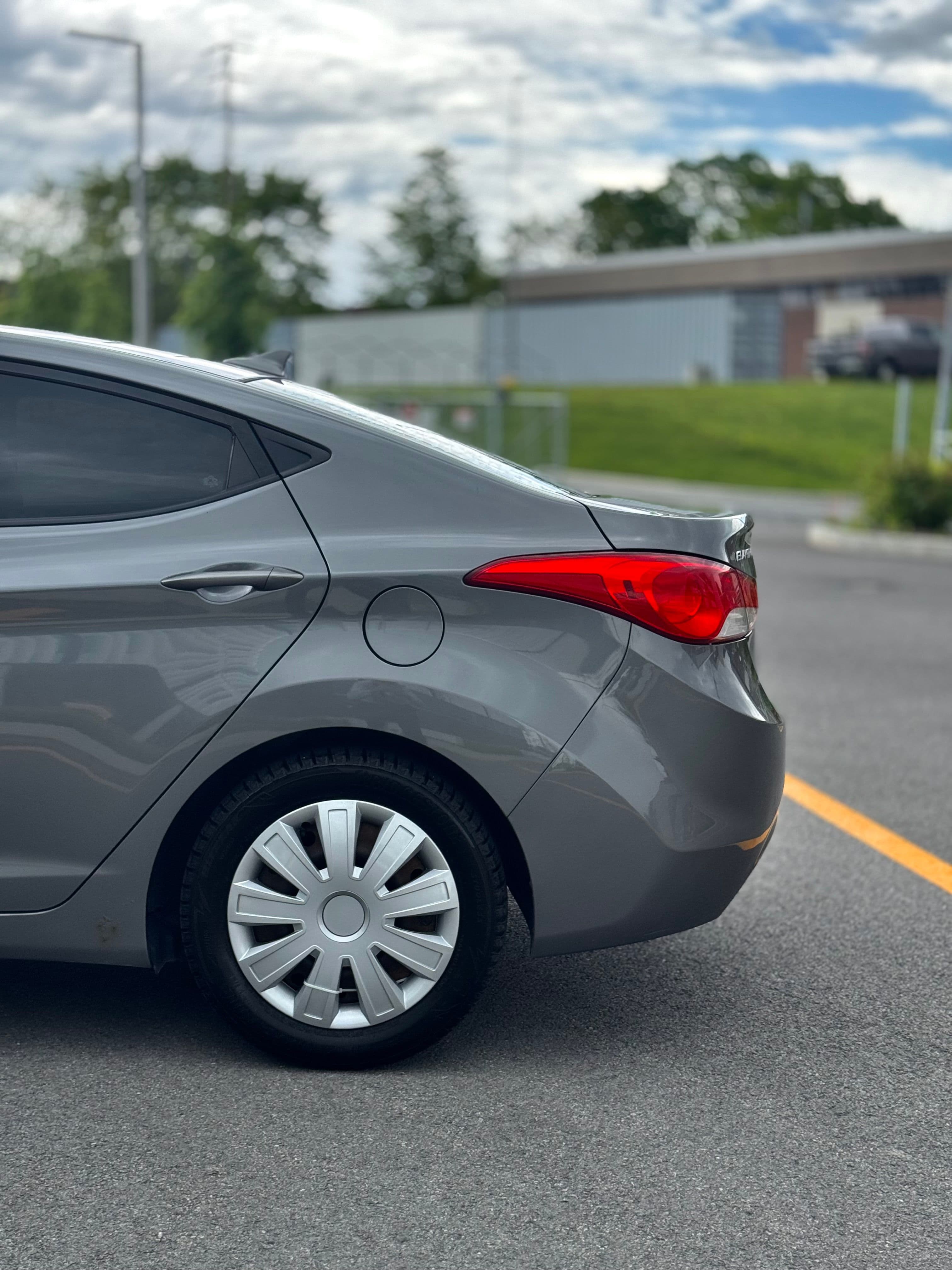 Hyundai Elantra 2013 - Image 9