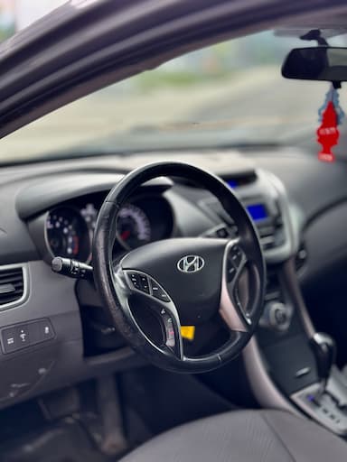 Hyundai Elantra 2013 - Thumbnail 17