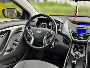 Hyundai Elantra 2013 - Thumbnail 18