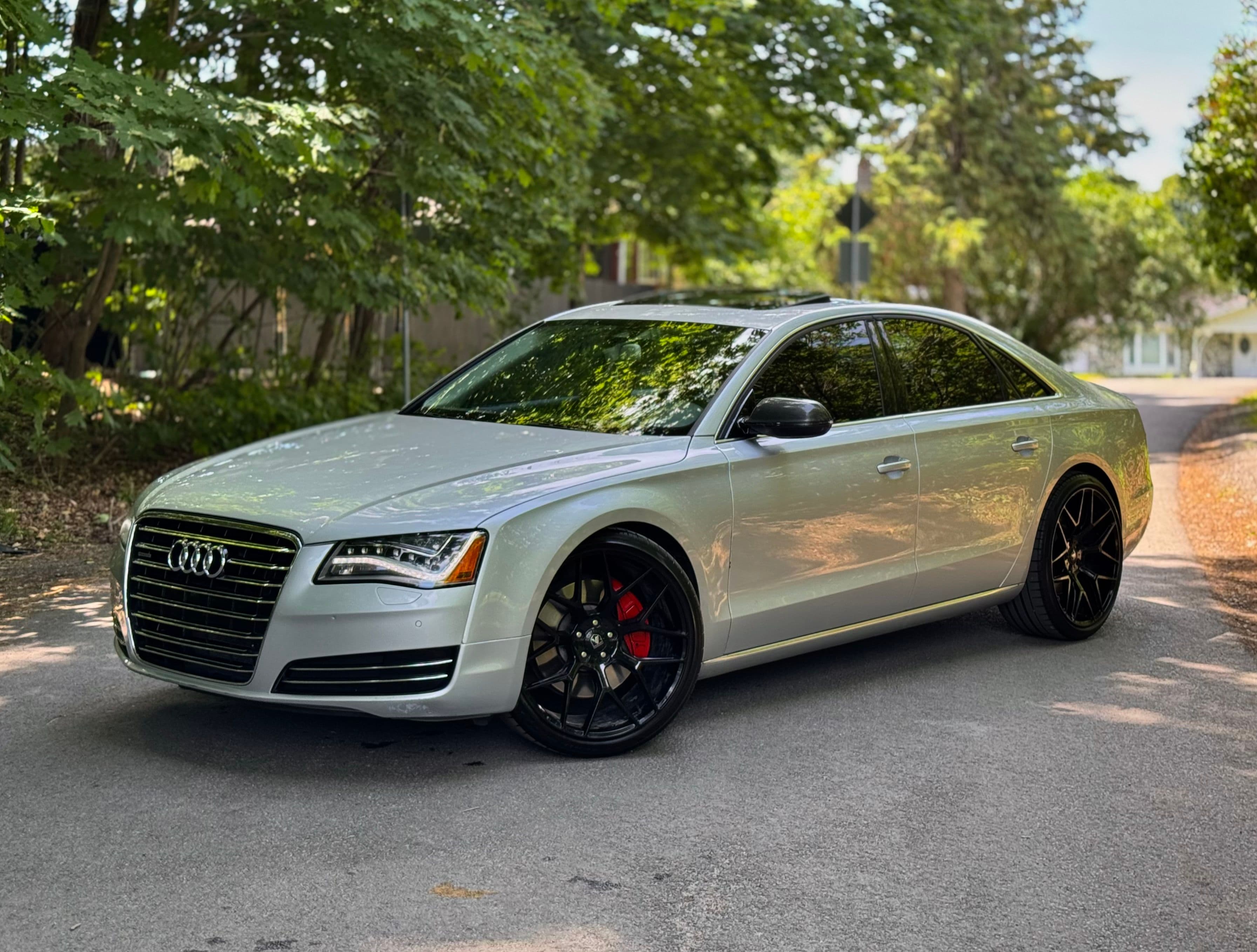 Audi A8 2011 - Image 3