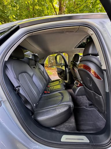 Audi A8 2011 - Thumbnail 18