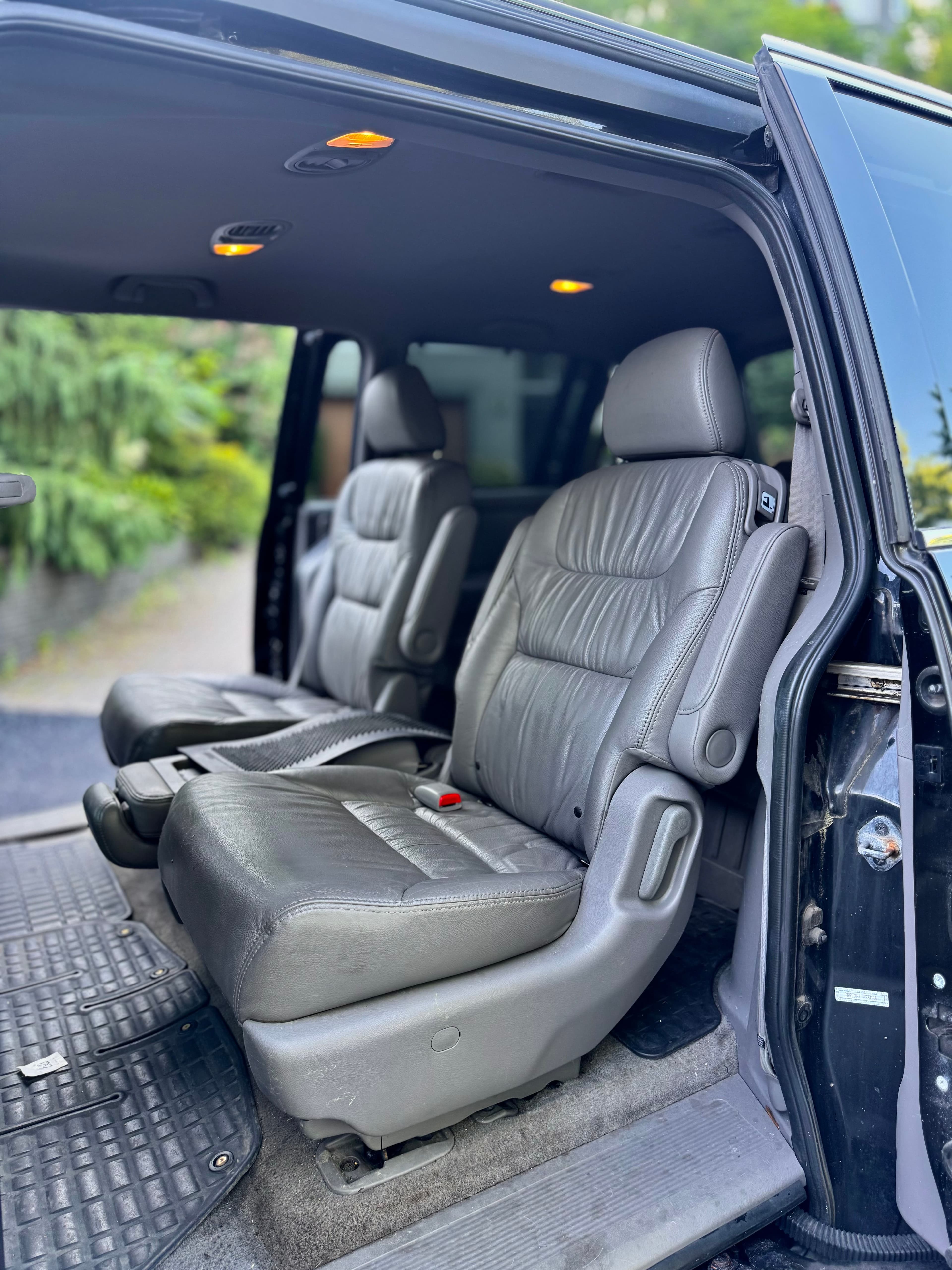 Honda Odyssey 2010 - Image 12