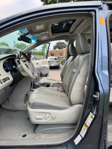 Toyota Sienna 2014 - Thumbnail 10