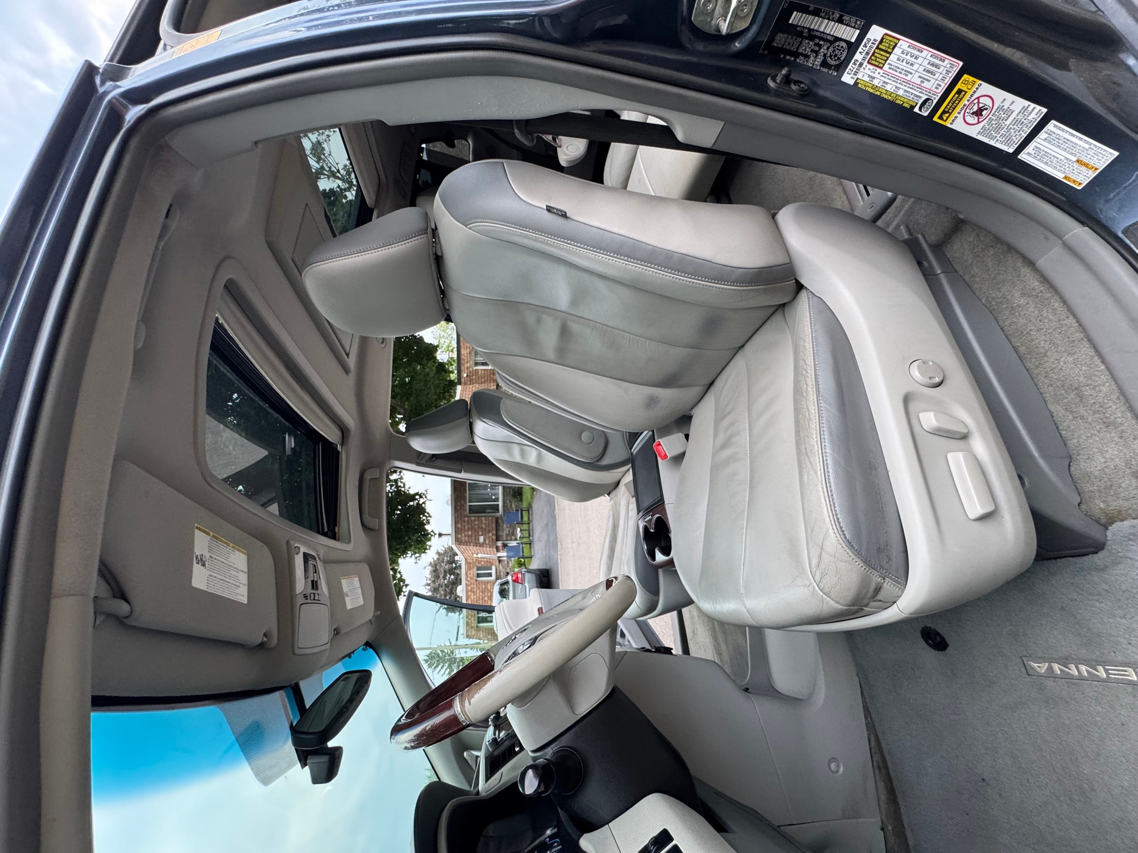 Toyota Sienna 2014 - Image 11