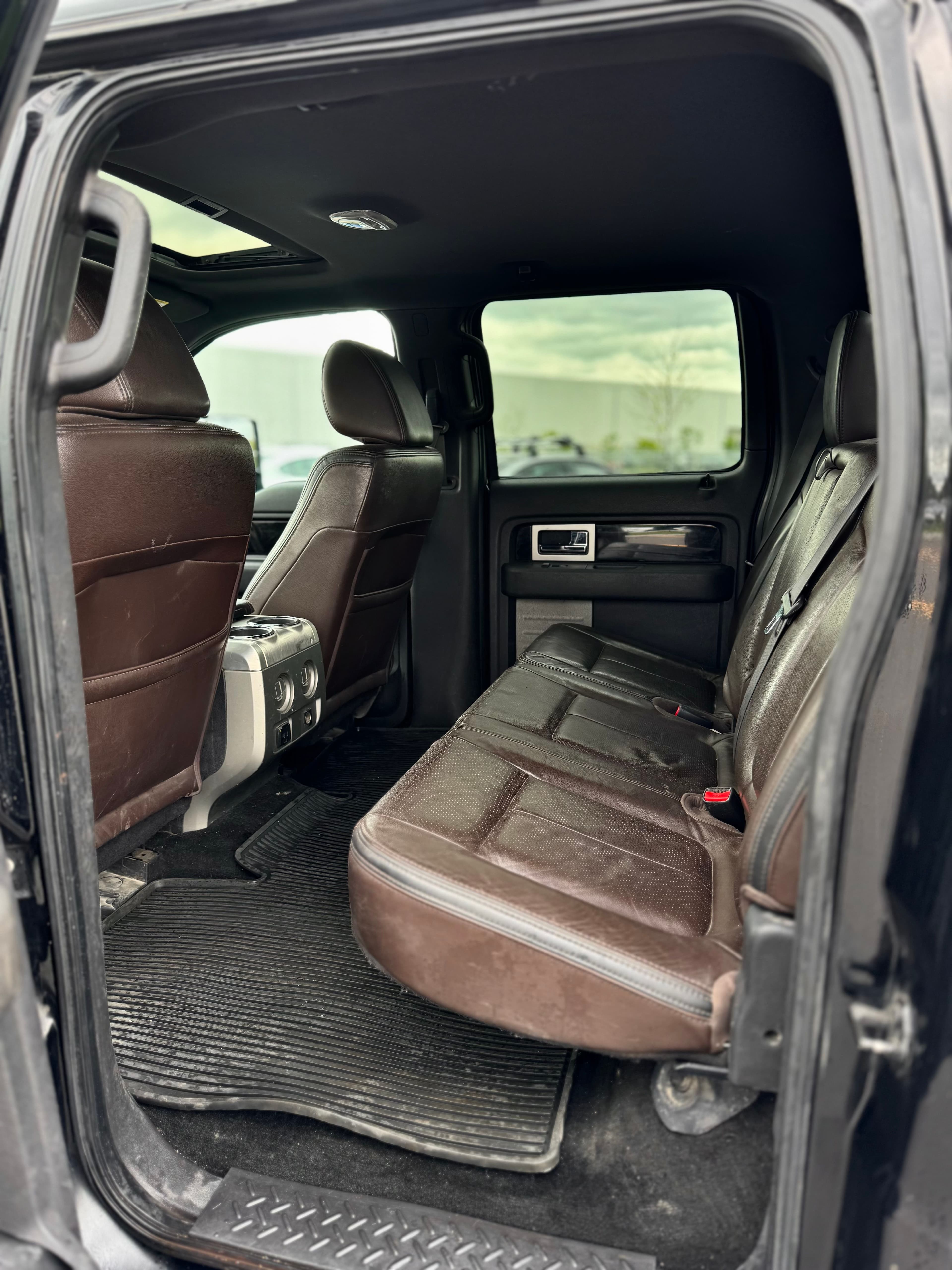 Ford F-150 2011 - Image 15