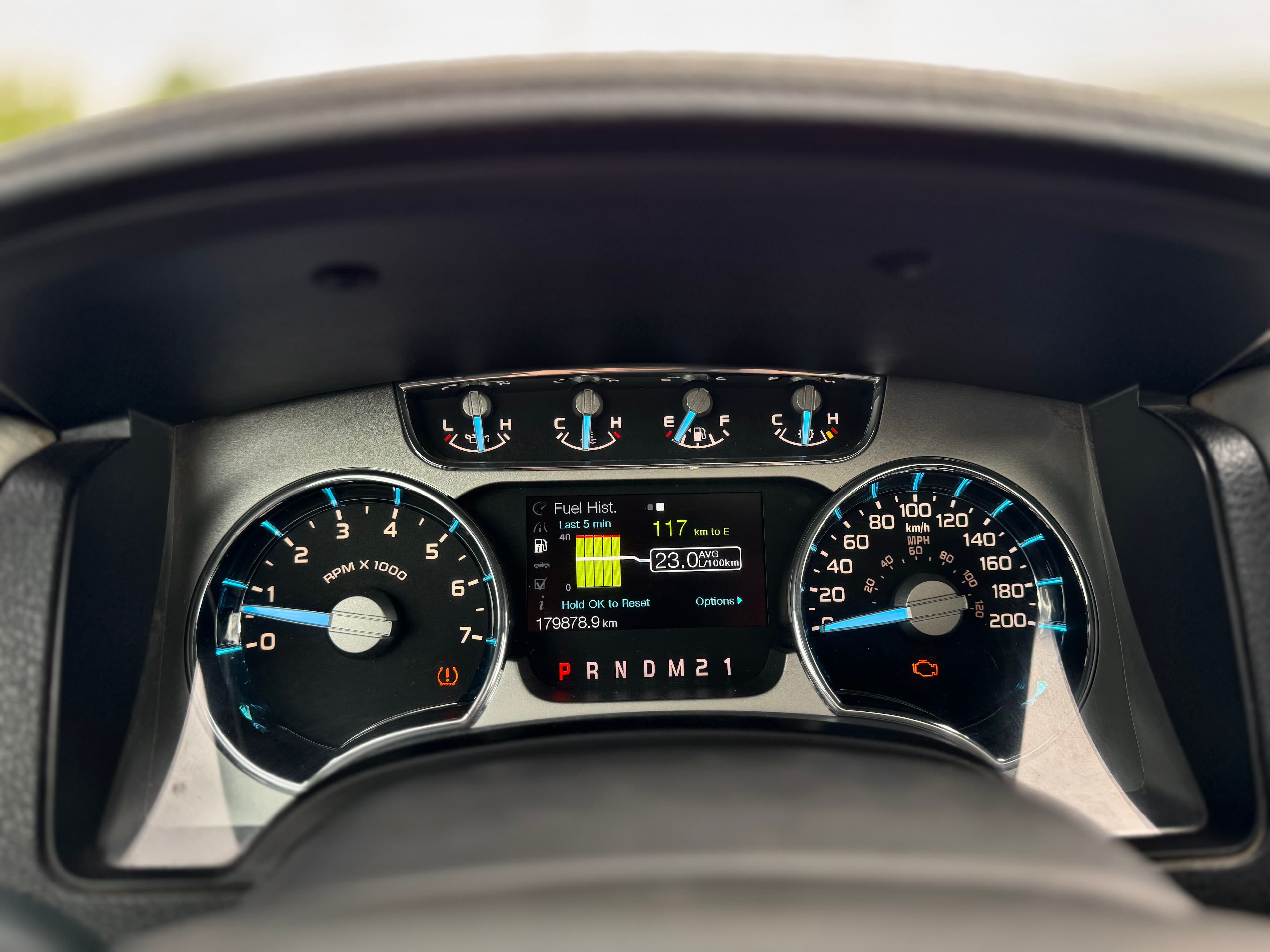 Ford F-150 2011 - Image 20