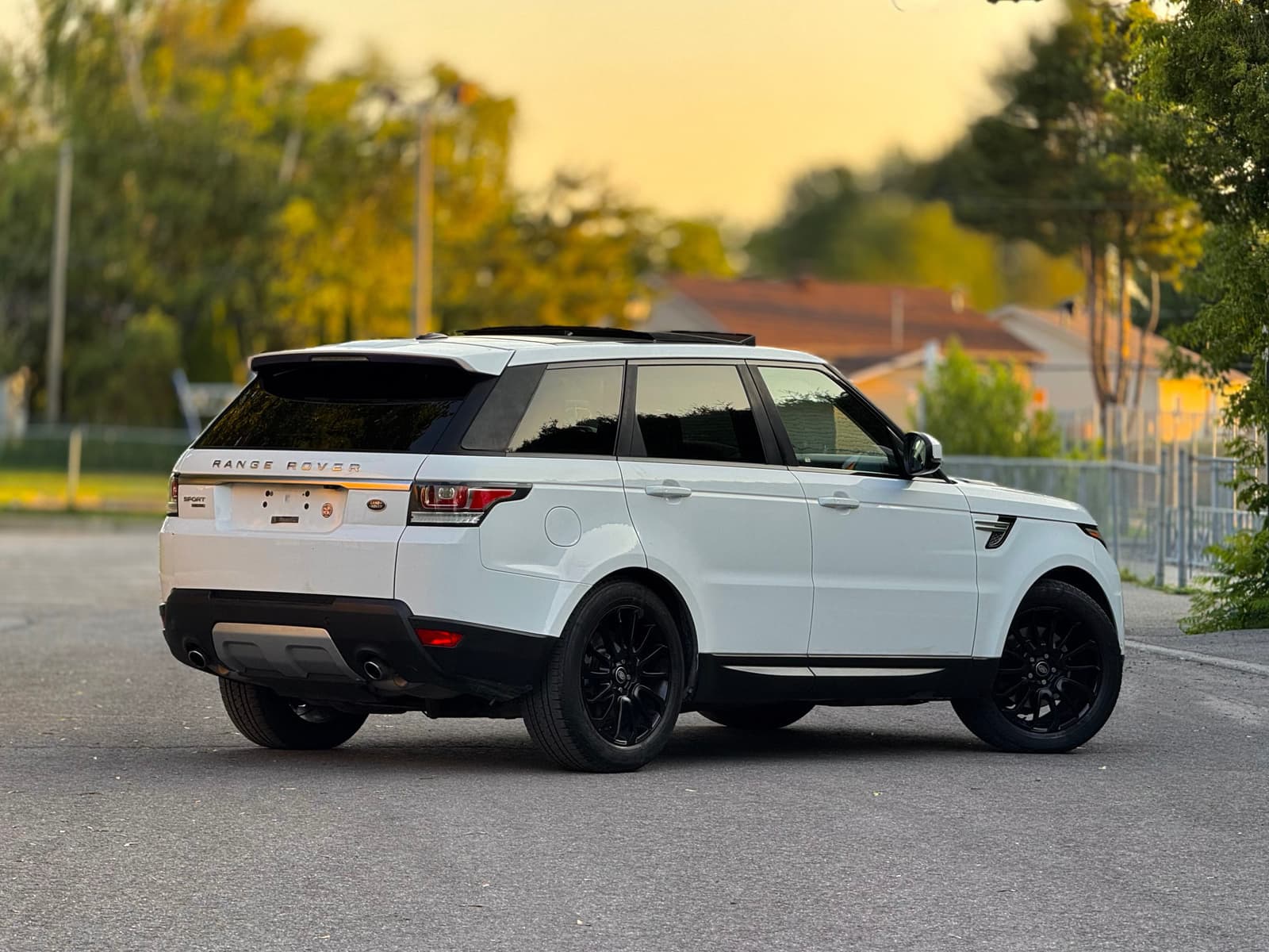Land Rover Range Rover Sport 2016 - Image 5