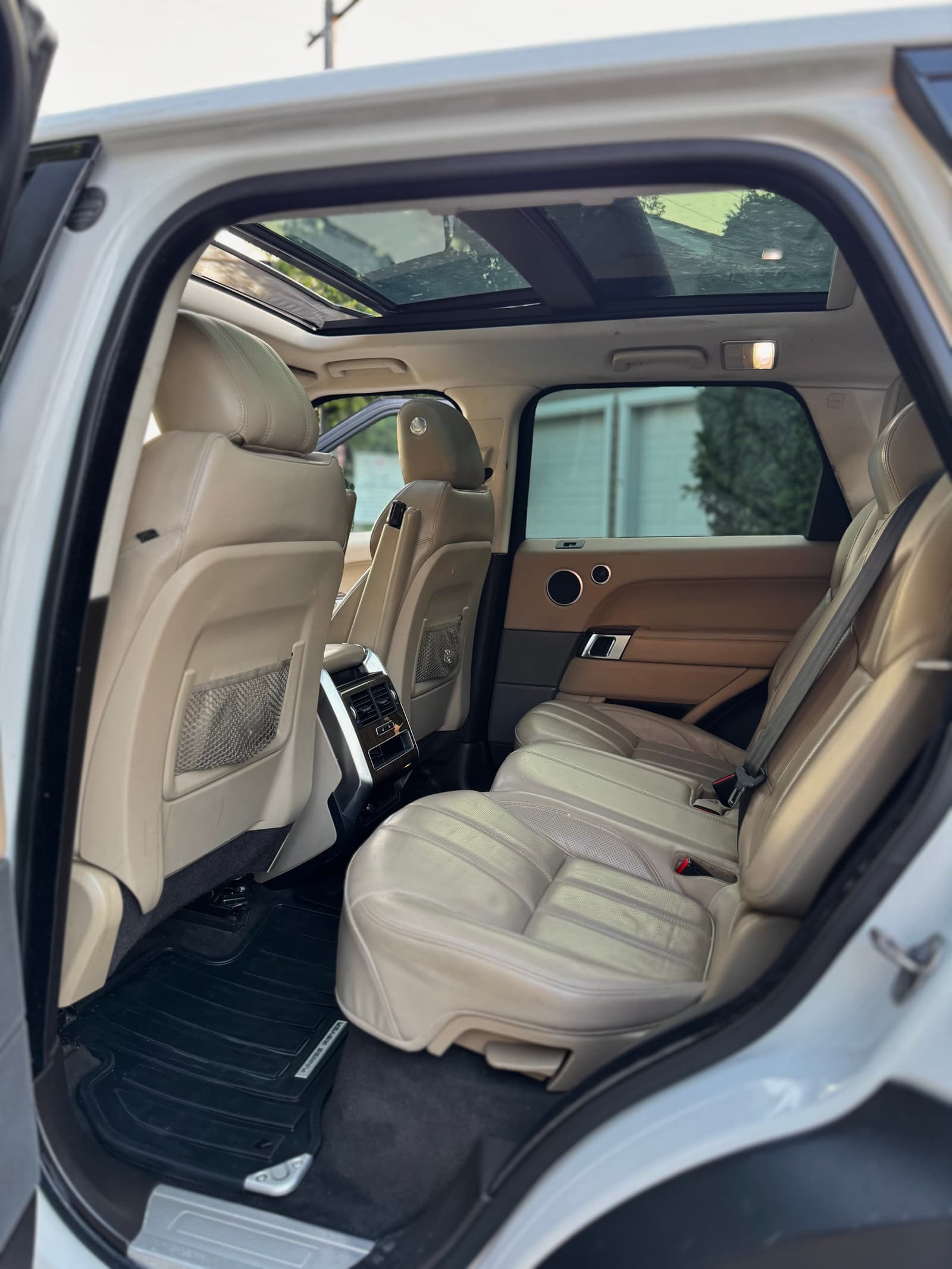 Land Rover Range Rover Sport 2016 - Image 12