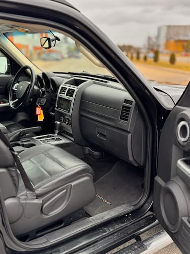 Dodge Nitro 2011 - Thumbnail 8