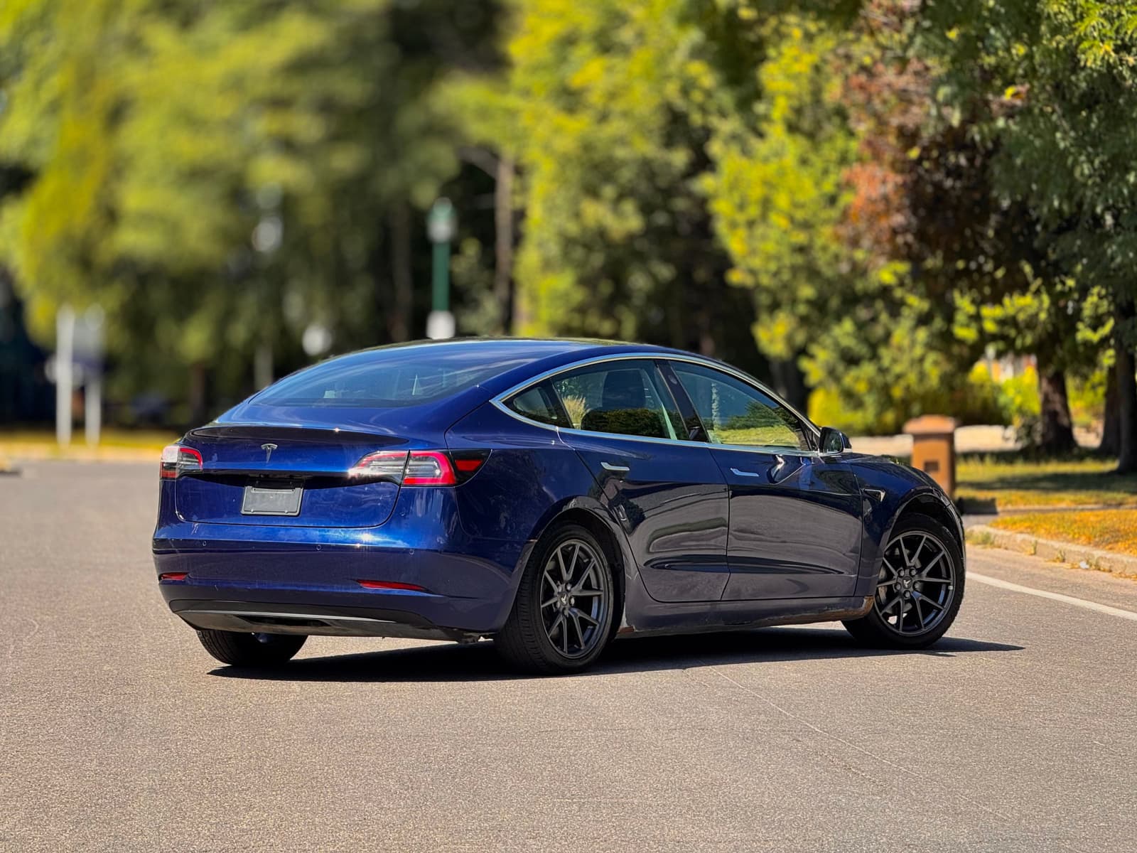 Tesla Model 3 2019 - Image 5