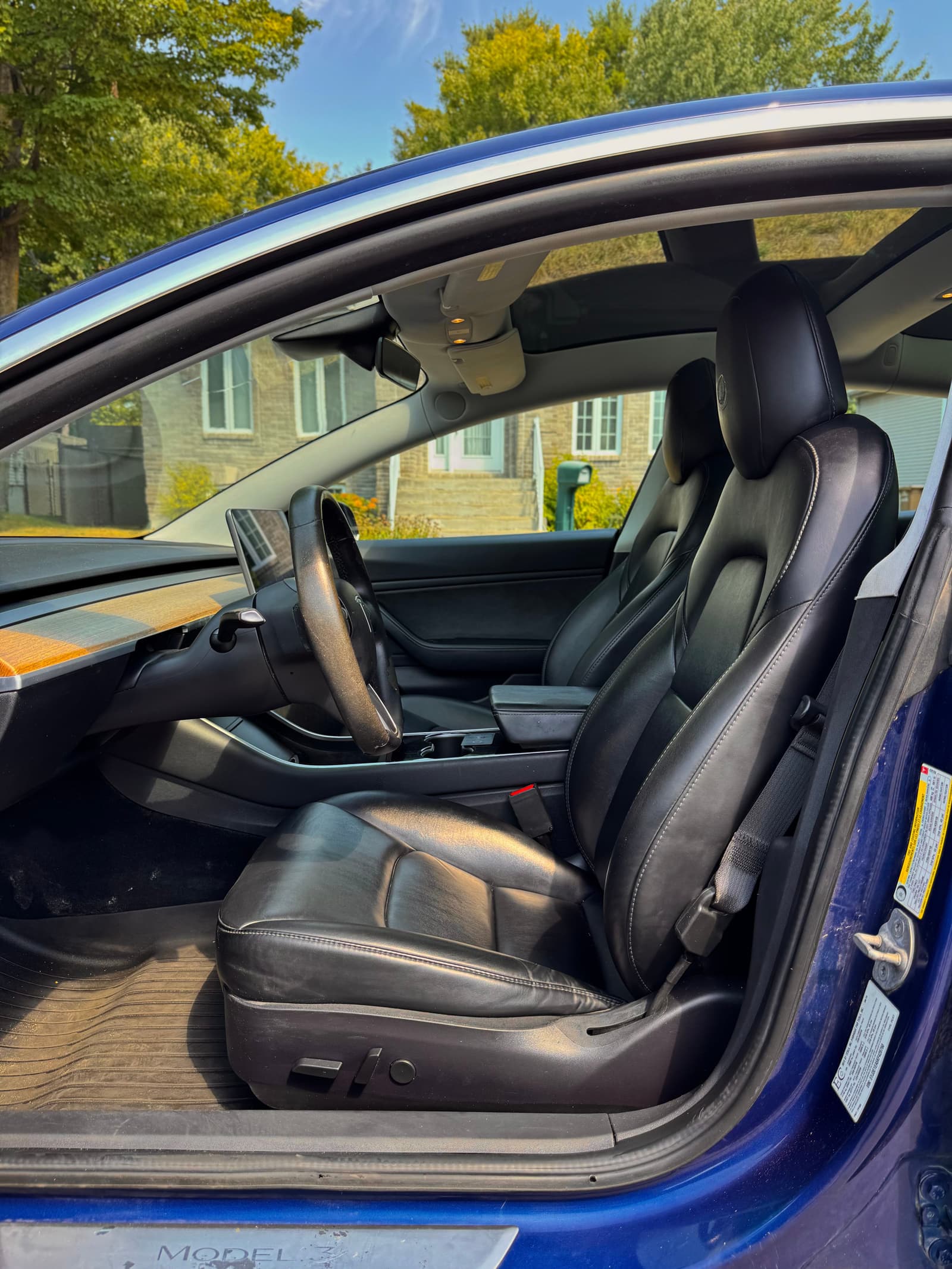 Tesla Model 3 2019 - Image 8