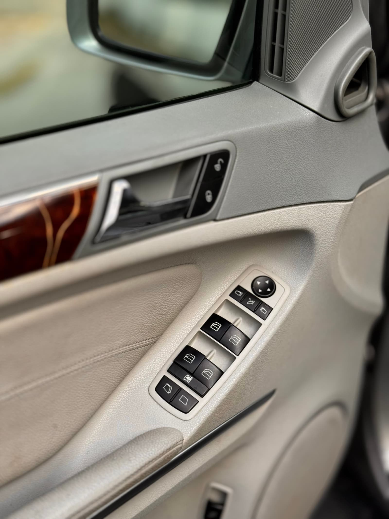 Mercedes-Benz GL 450 2007 - Image 15