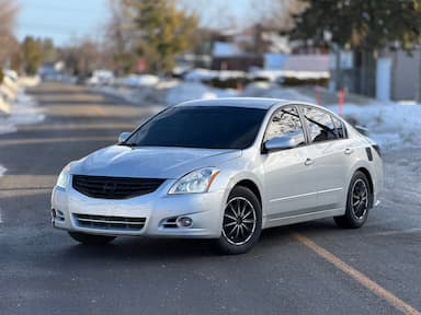 Nissan Altima 2011 - Thumbnail 3