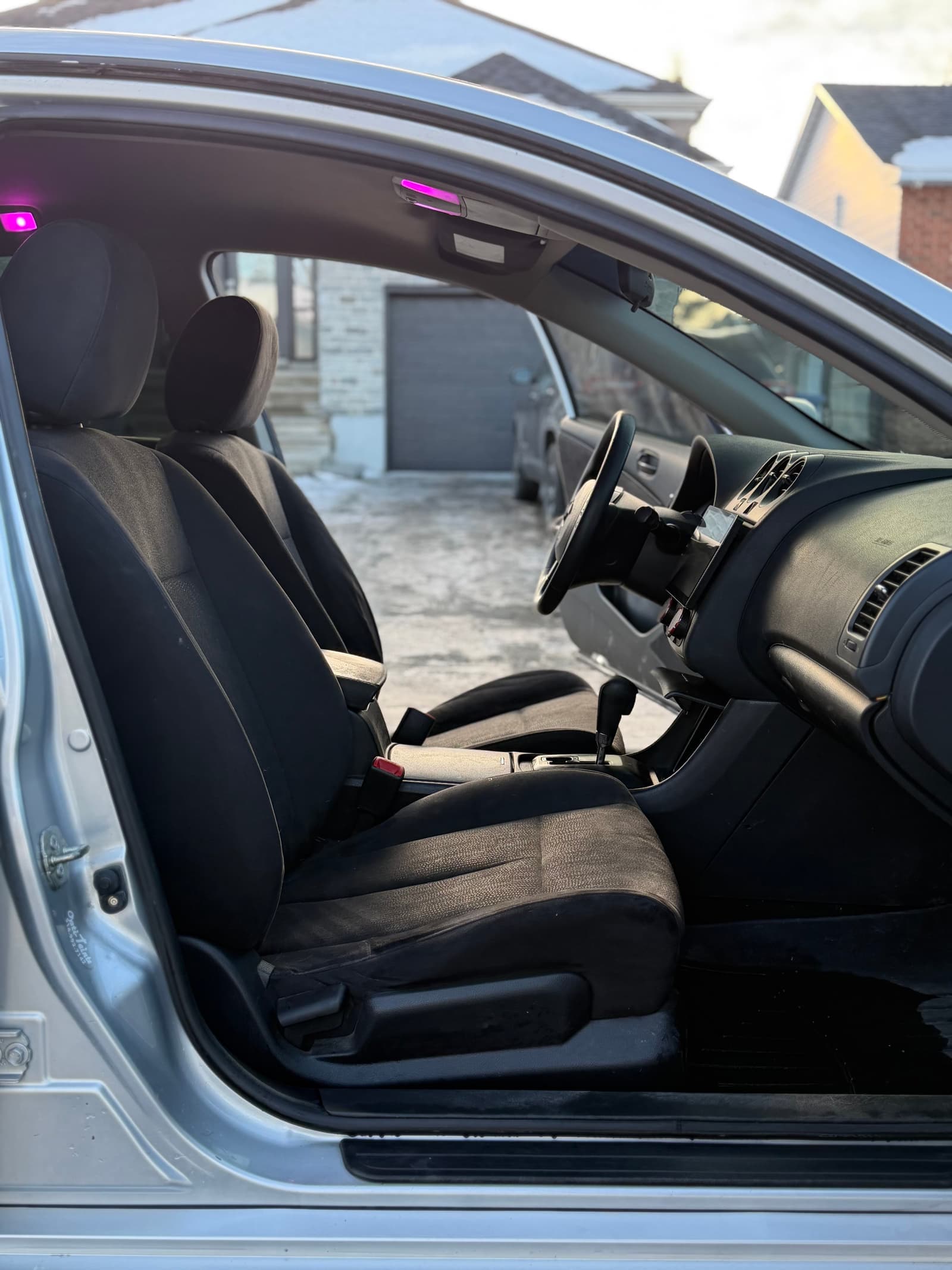 Nissan Altima 2011 - Image 10