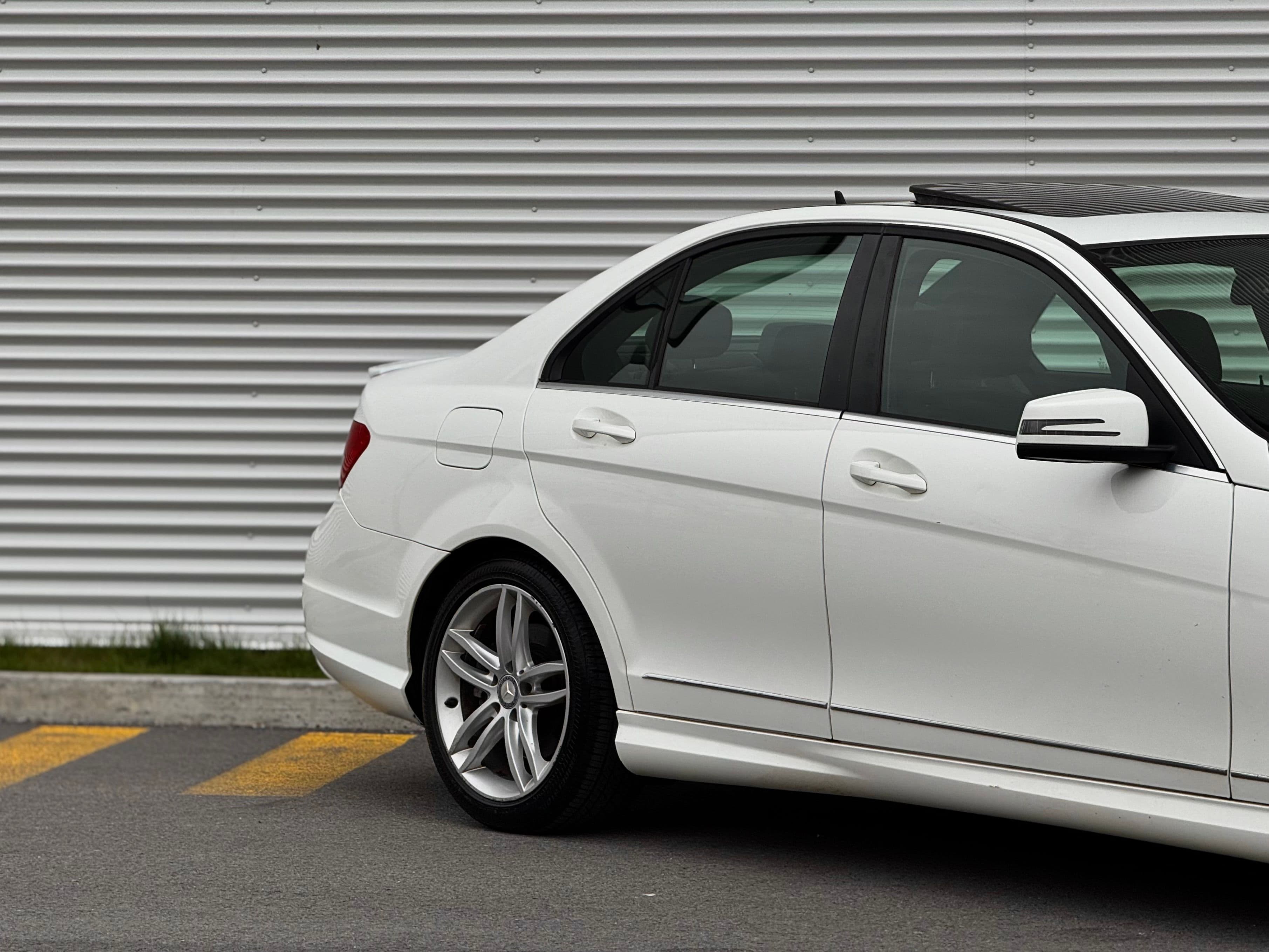 Mercedes-Benz C-Class 2013 - Image 9
