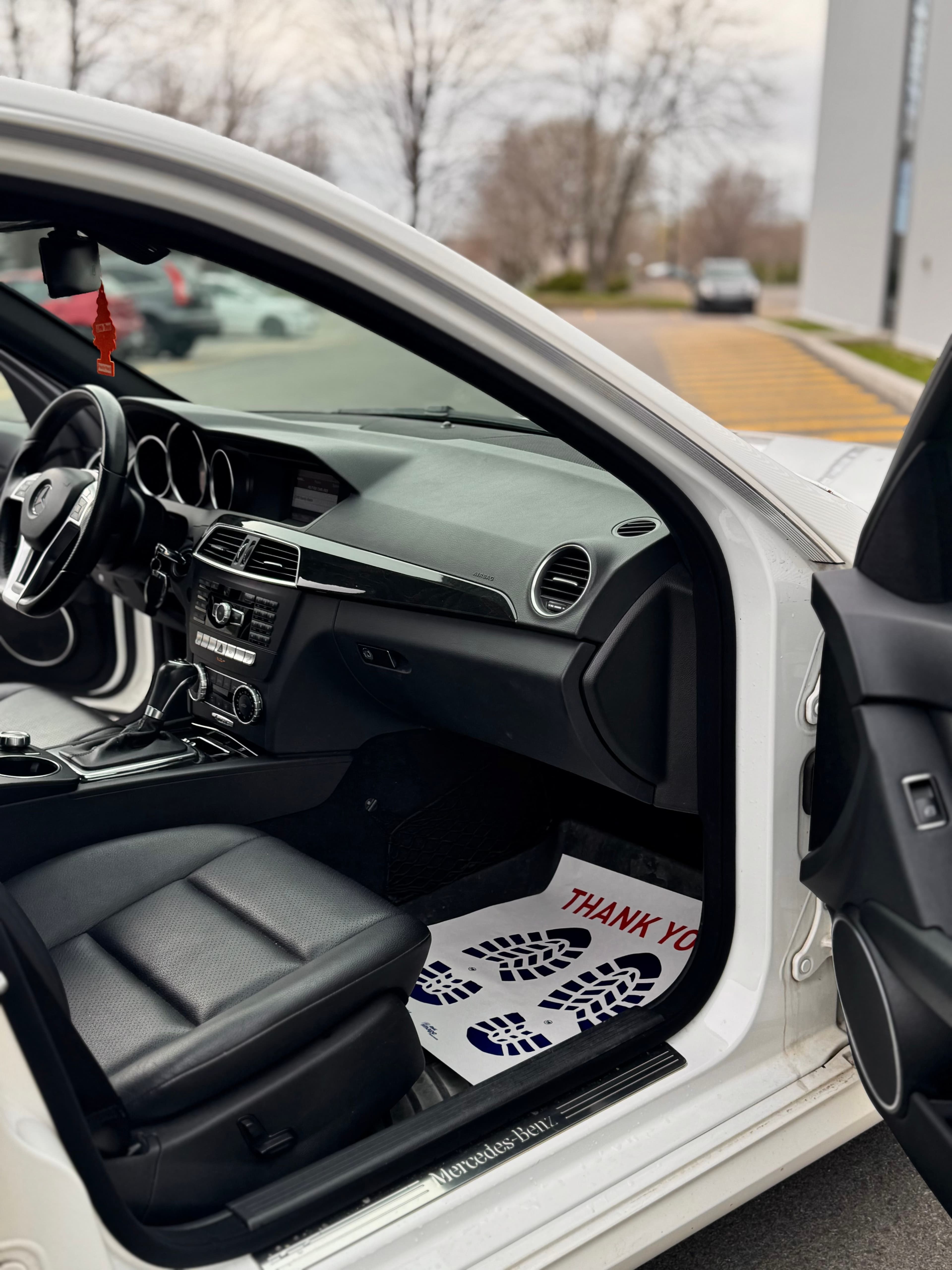 Mercedes-Benz C-Class 2013 - Image 13