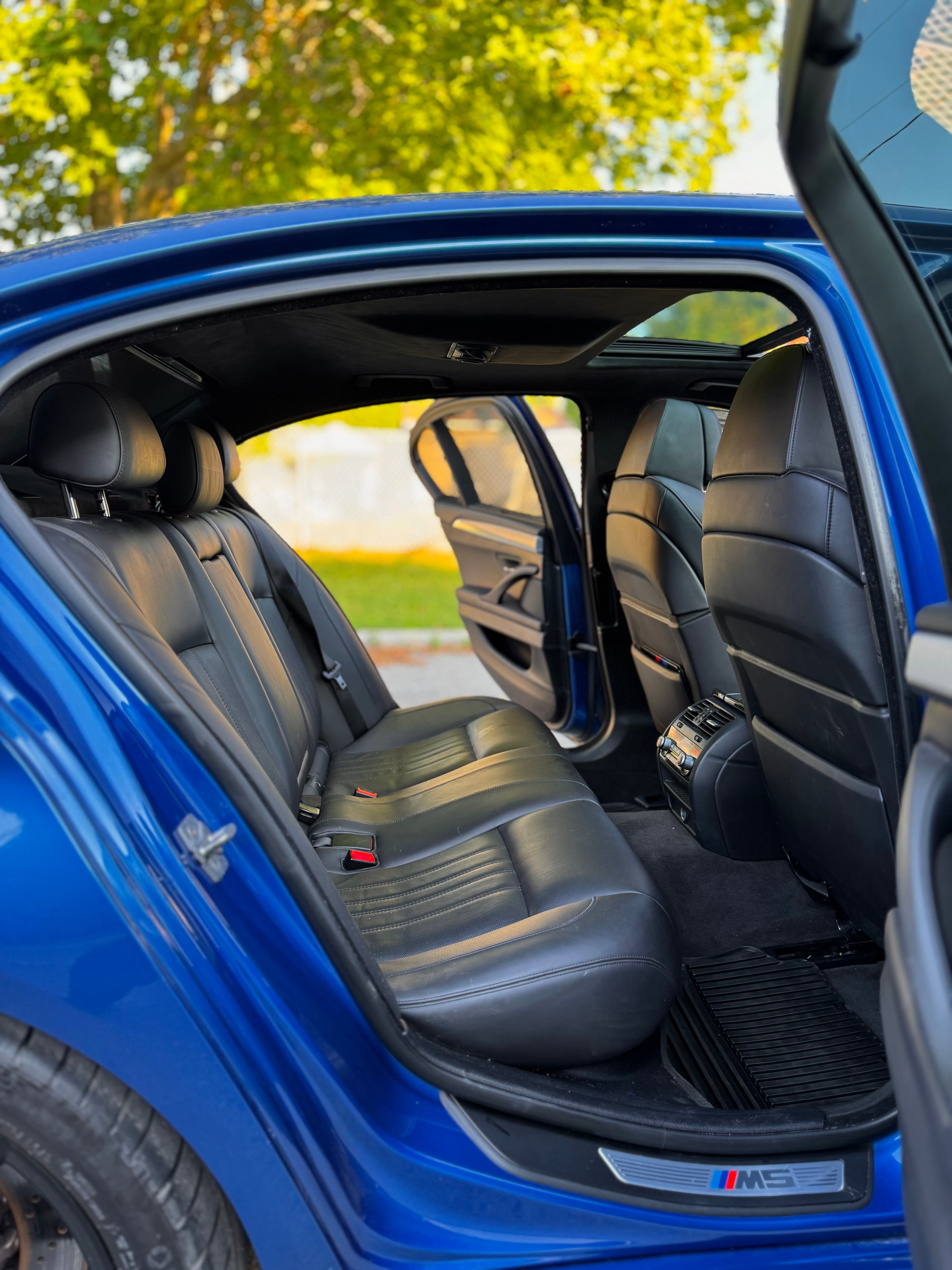 Bmw M5 2012 - Image 15