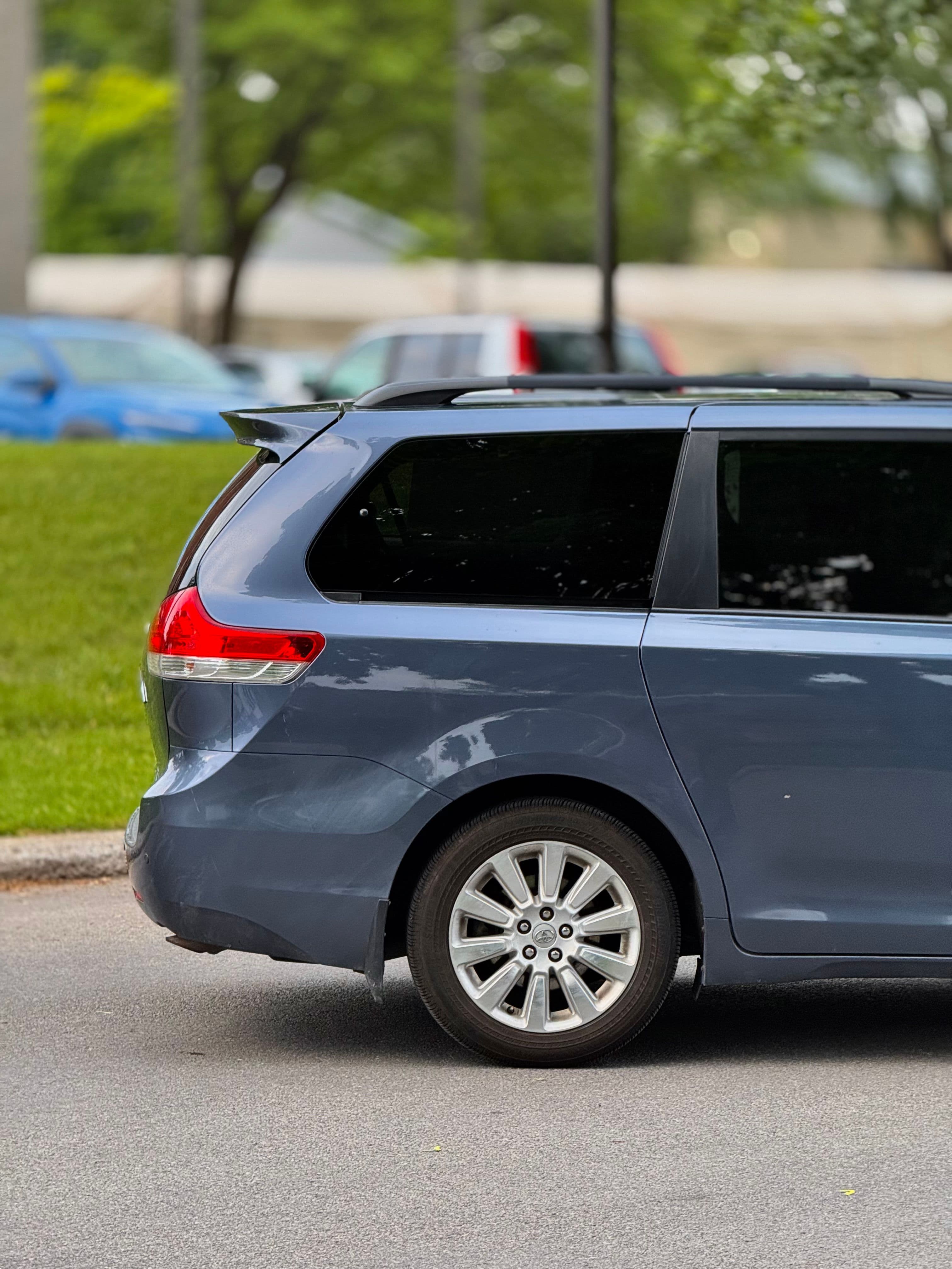 Toyota Sienna 2014 - Image 8