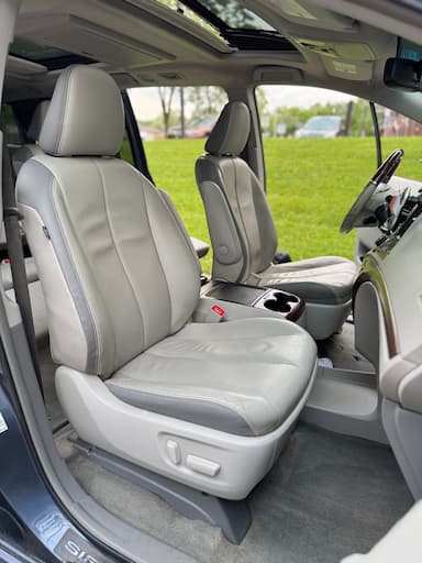 Toyota Sienna 2014 - Thumbnail 14